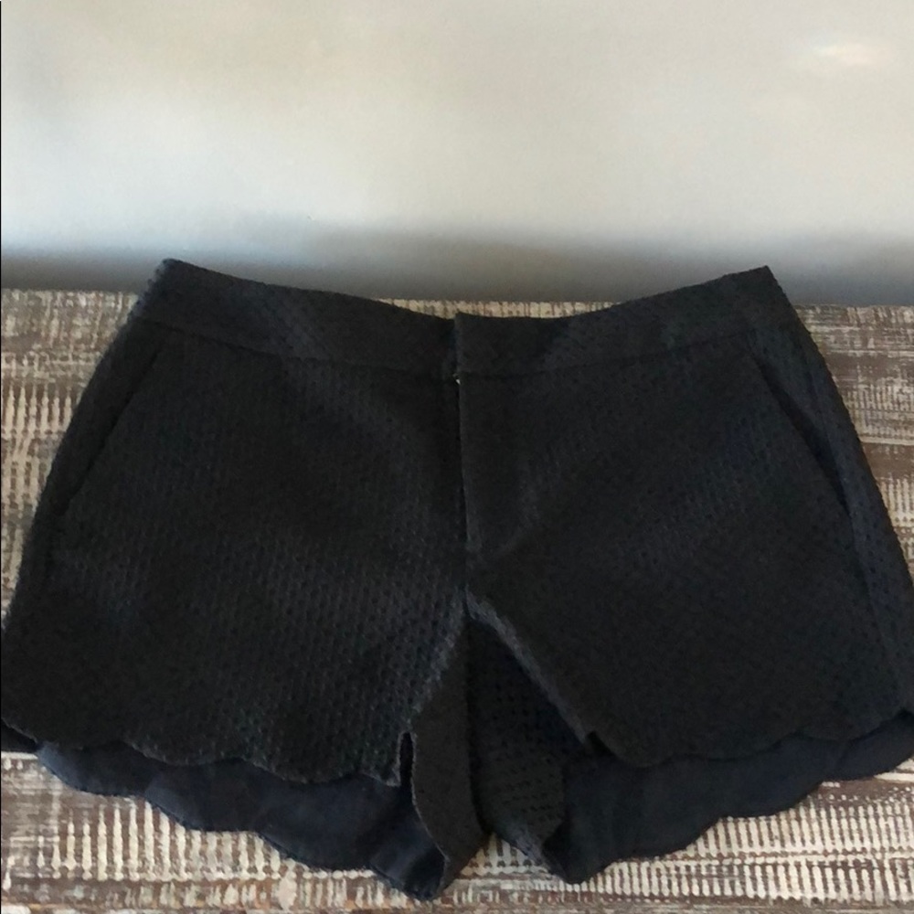 ELLE Black Scalloped Shorts